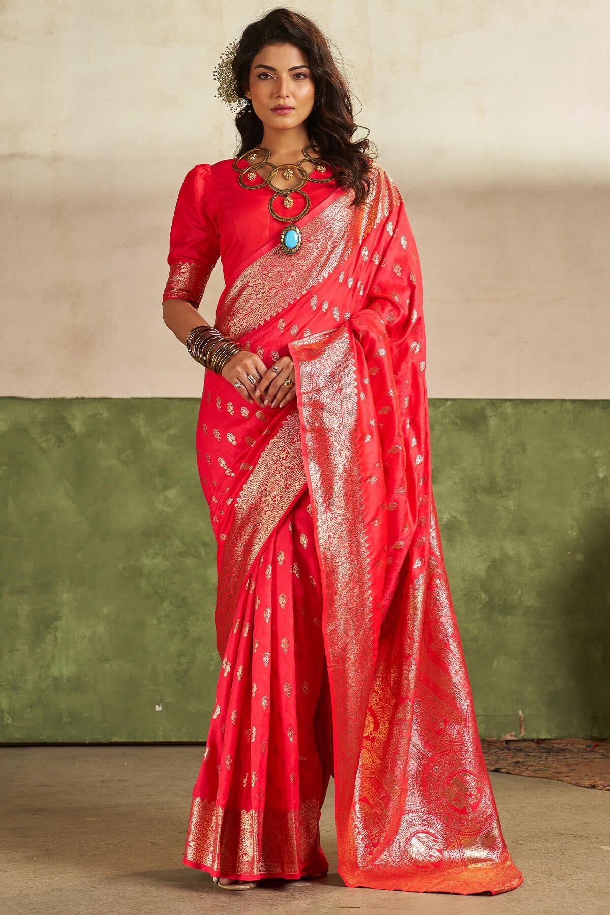 Intricate Dark Pink Pure Zari Weaving Banarasi Silk Saree With Desuetude Blouse Piece