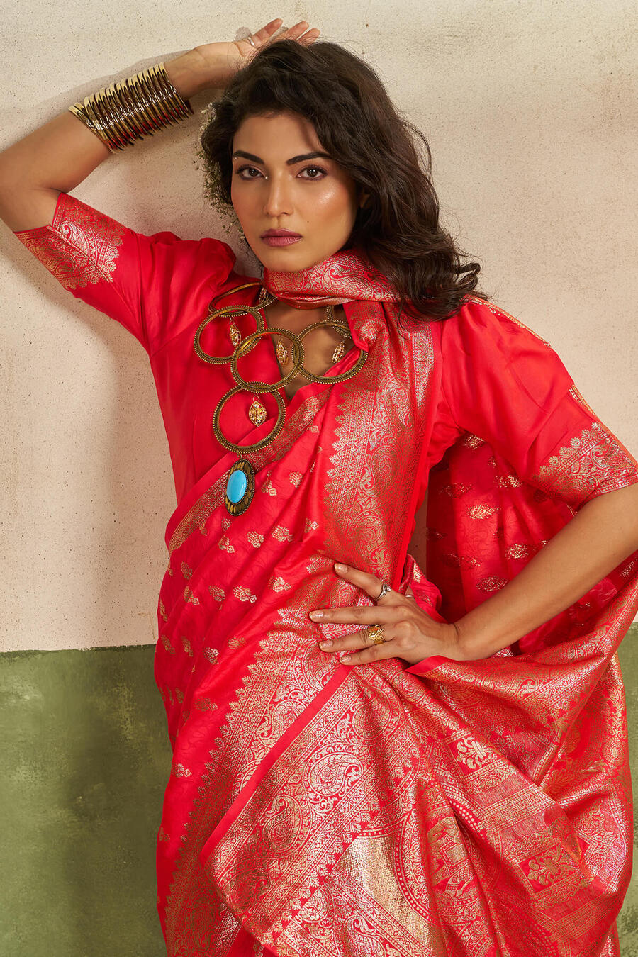 Intricate Dark Pink Pure Zari Weaving Banarasi Silk Saree With Desuetude Blouse Piece