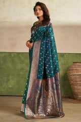 Stunner Rama Pure Zari Weaving Banarasi Silk Saree With Artistic Blouse Piece