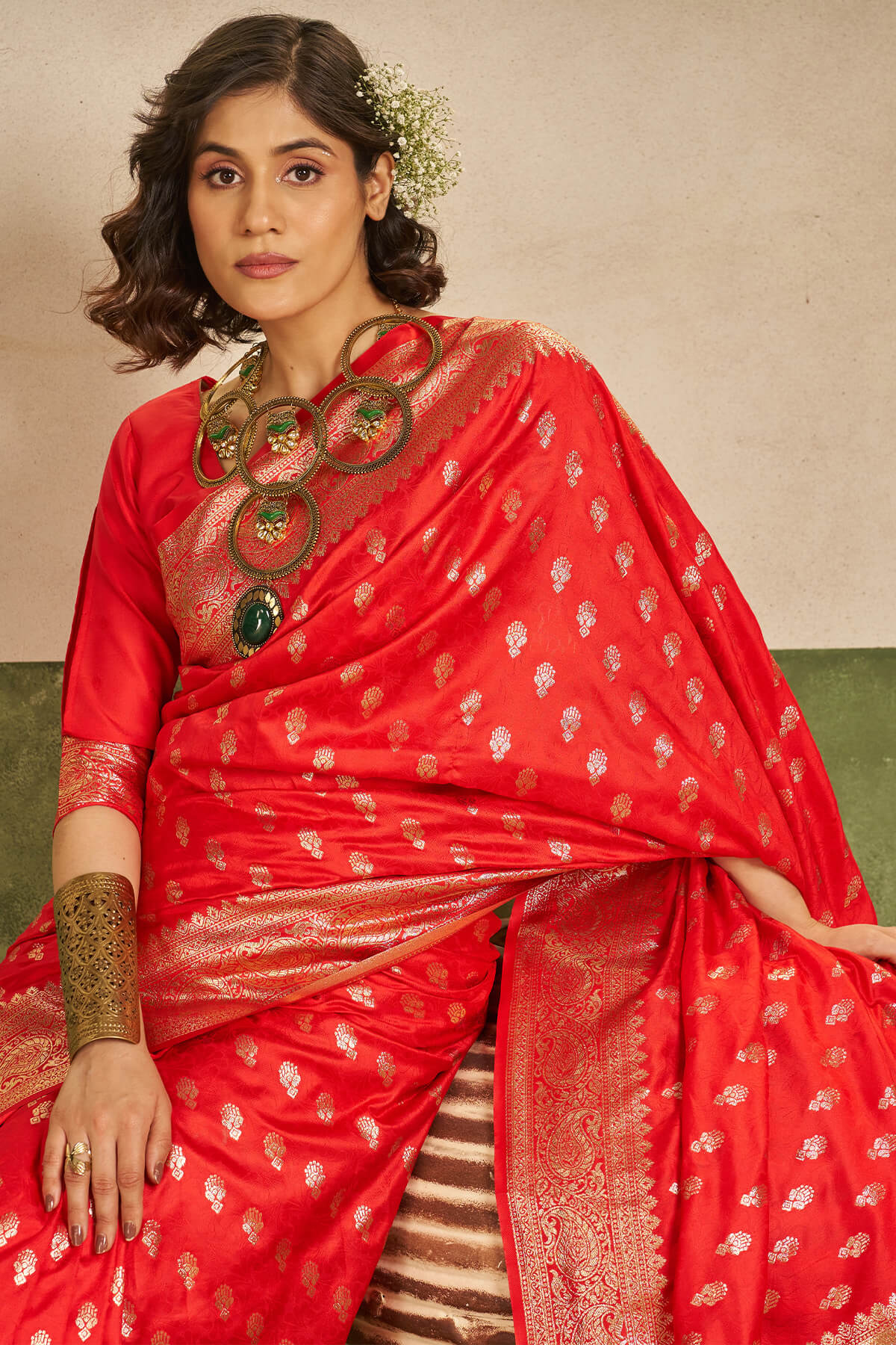Scintilla Red Pure Zari Weaving Banarasi Silk Saree With Sophisticated Blouse Piece