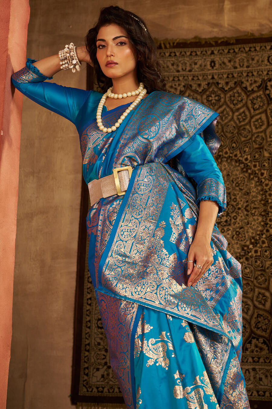 Woebegone Firozi Pure Zari Weaving Banarasi Silk Saree With Seraphic Blouse Piece
