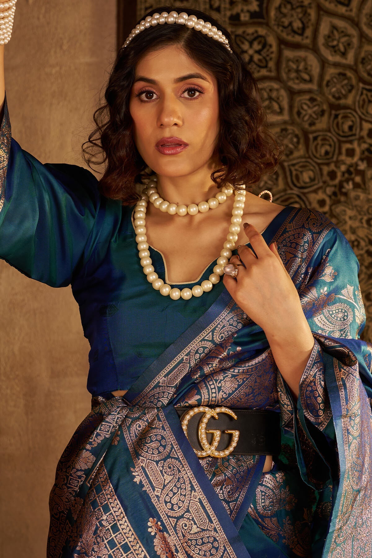 Propinquity Rama Pure Zari Weaving Banarasi Silk Saree With Entrancing Blouse Piece