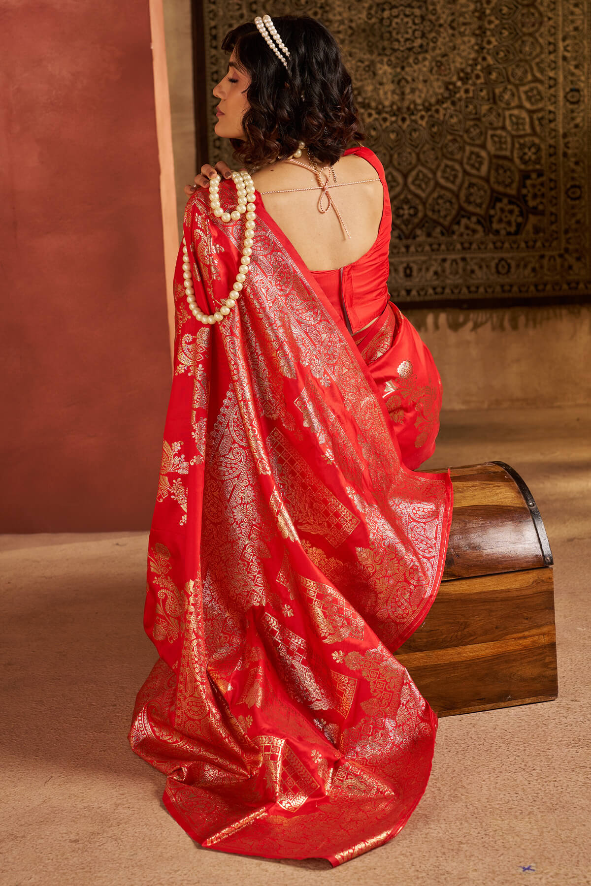 Precious Red Pure Zari Weaving Banarasi Silk Saree With Designer Blouse Piece