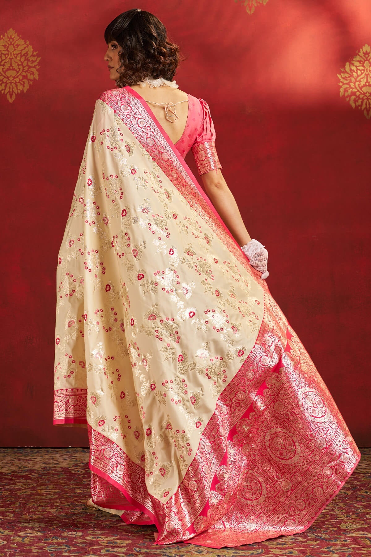 Stunning Beige Pure Zari Weaving Banarasi Silk Saree With Majesty Blouse Piece