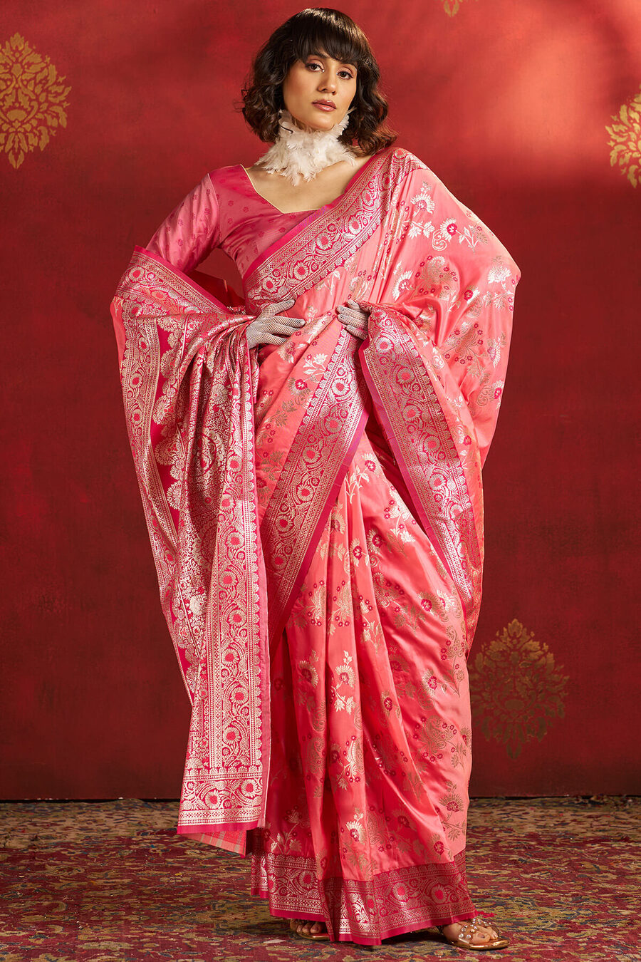 Demesne Pink Pure Zari Weaving Banarasi Silk Saree With Confounding Blouse Piece