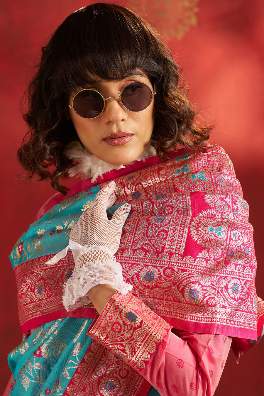 Arresting Turquoise Pure Zari Weaving Banarasi Silk Saree With Mesmerising Blouse Piece