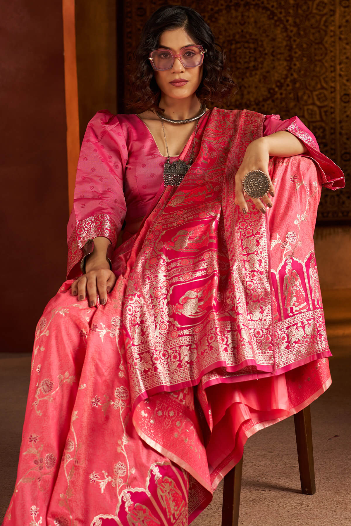 Embrocation Pink Pure Zari Weaving Banarasi Silk Saree With Moiety Blouse Piece