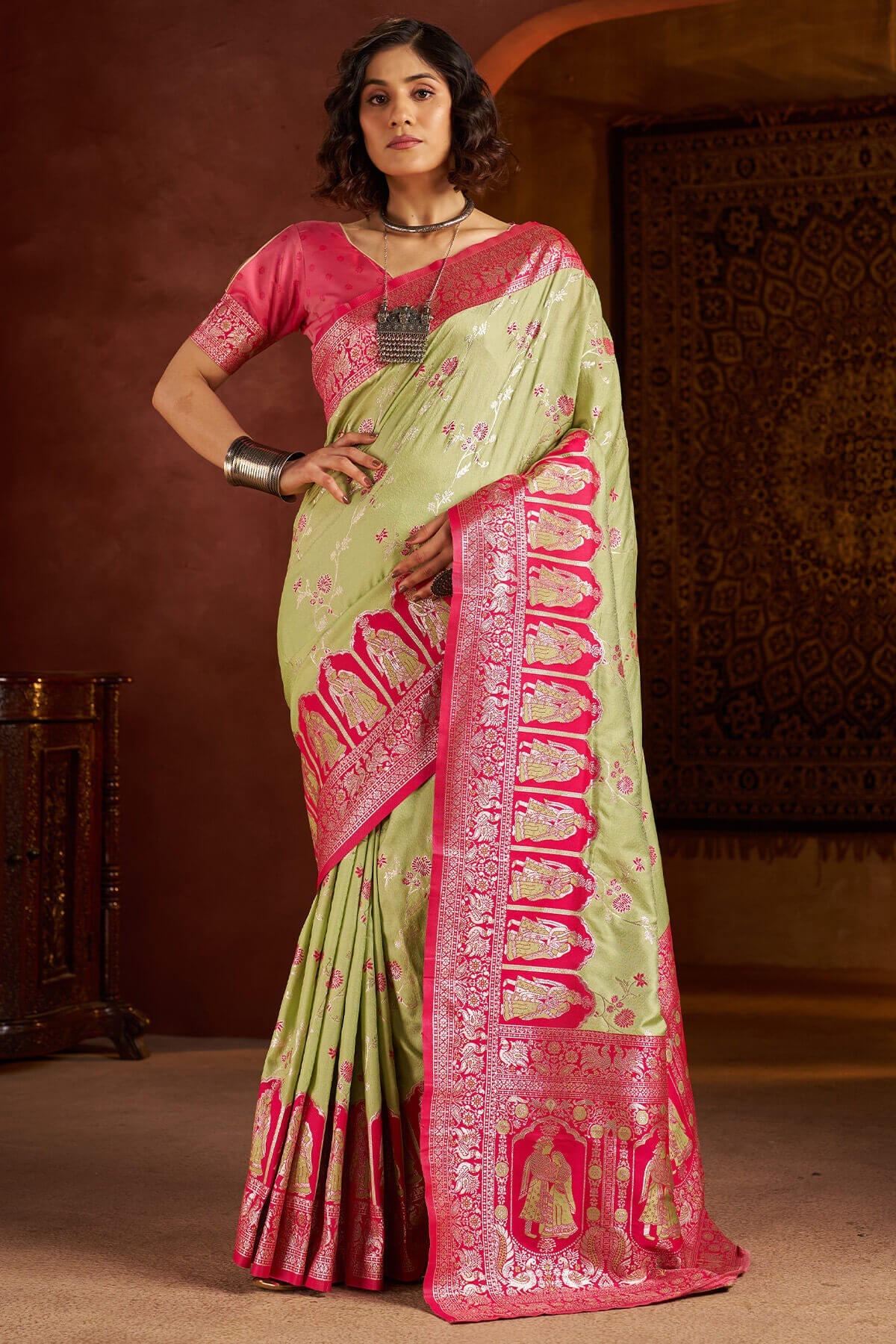Posh Pista Pure Zari Weaving Banarasi Silk Saree With Refreshing Blouse Piece