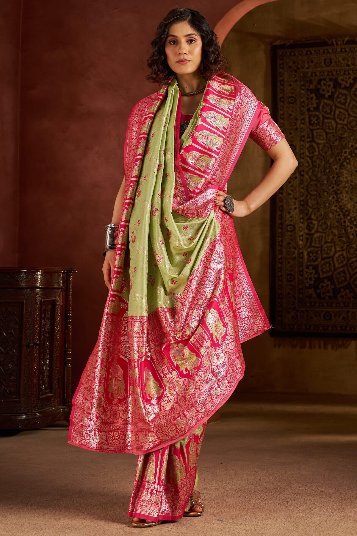 Posh Pista Pure Zari Weaving Banarasi Silk Saree With Refreshing Blouse Piece