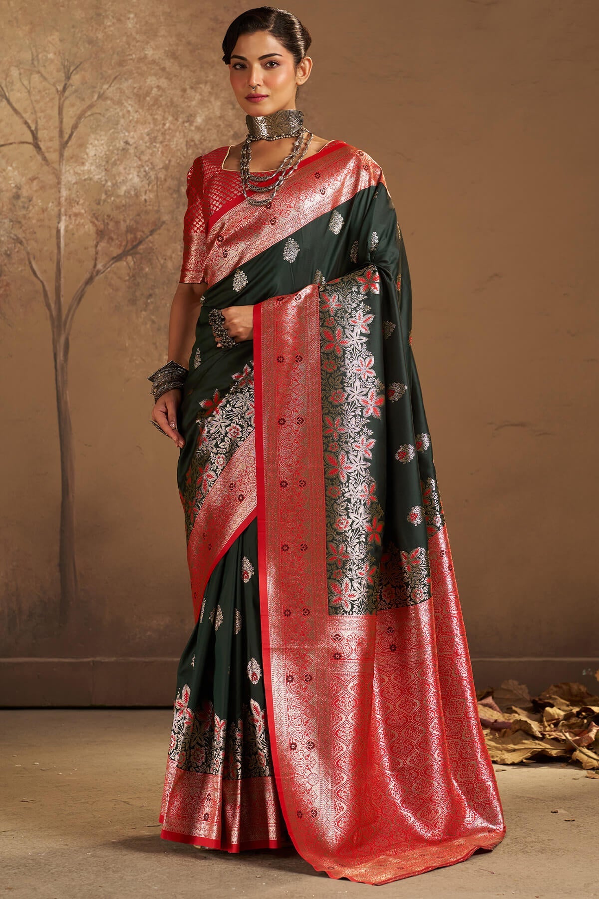 Engrossing Dark Green Pure Zari Weaving Banarasi Silk Saree With Comely Blouse Piece
