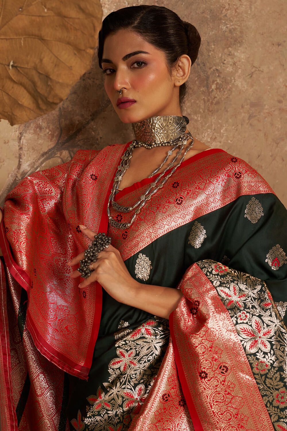 Engrossing Dark Green Pure Zari Weaving Banarasi Silk Saree With Comely Blouse Piece