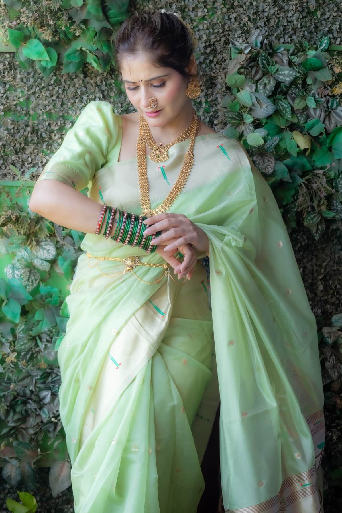 Aarti Singh In Pista Organza Paithani Saree