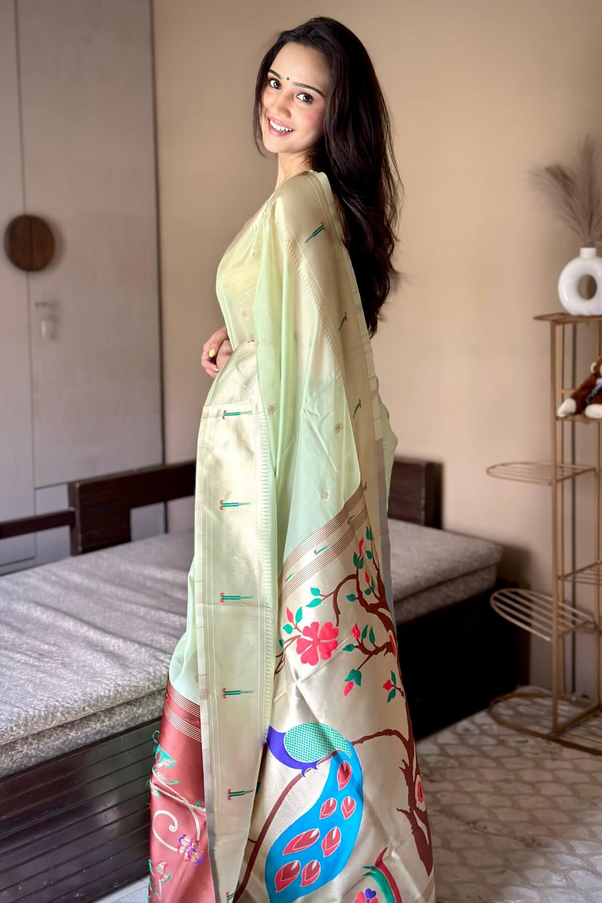 Aashi Singh In Pista Organza Paithani Saree