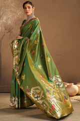 Lovely Green Pure Zari Weaving Banarasi Silk Saree With Nectarous Blouse Piece