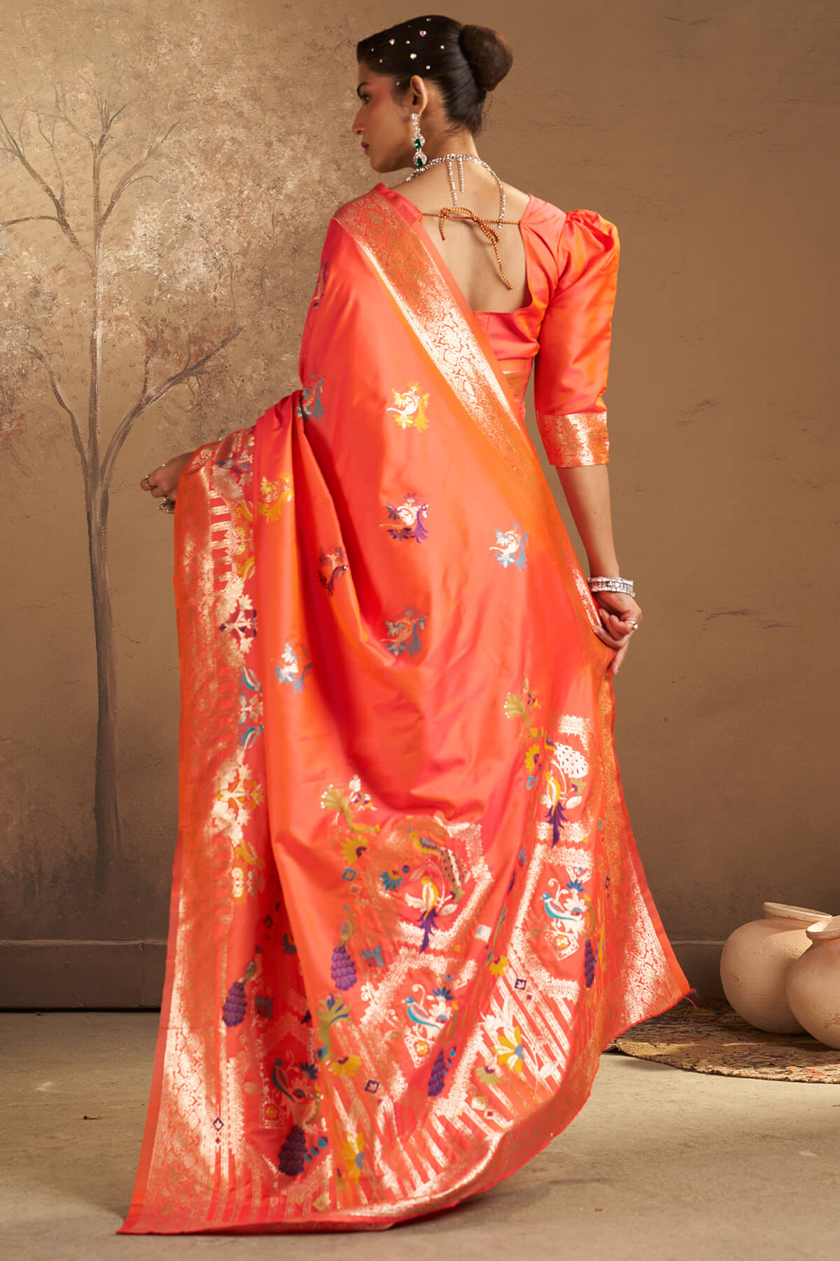 Beleaguer Peach Pure Zari Weaving Banarasi Silk Saree With Fancifull Blouse Piece