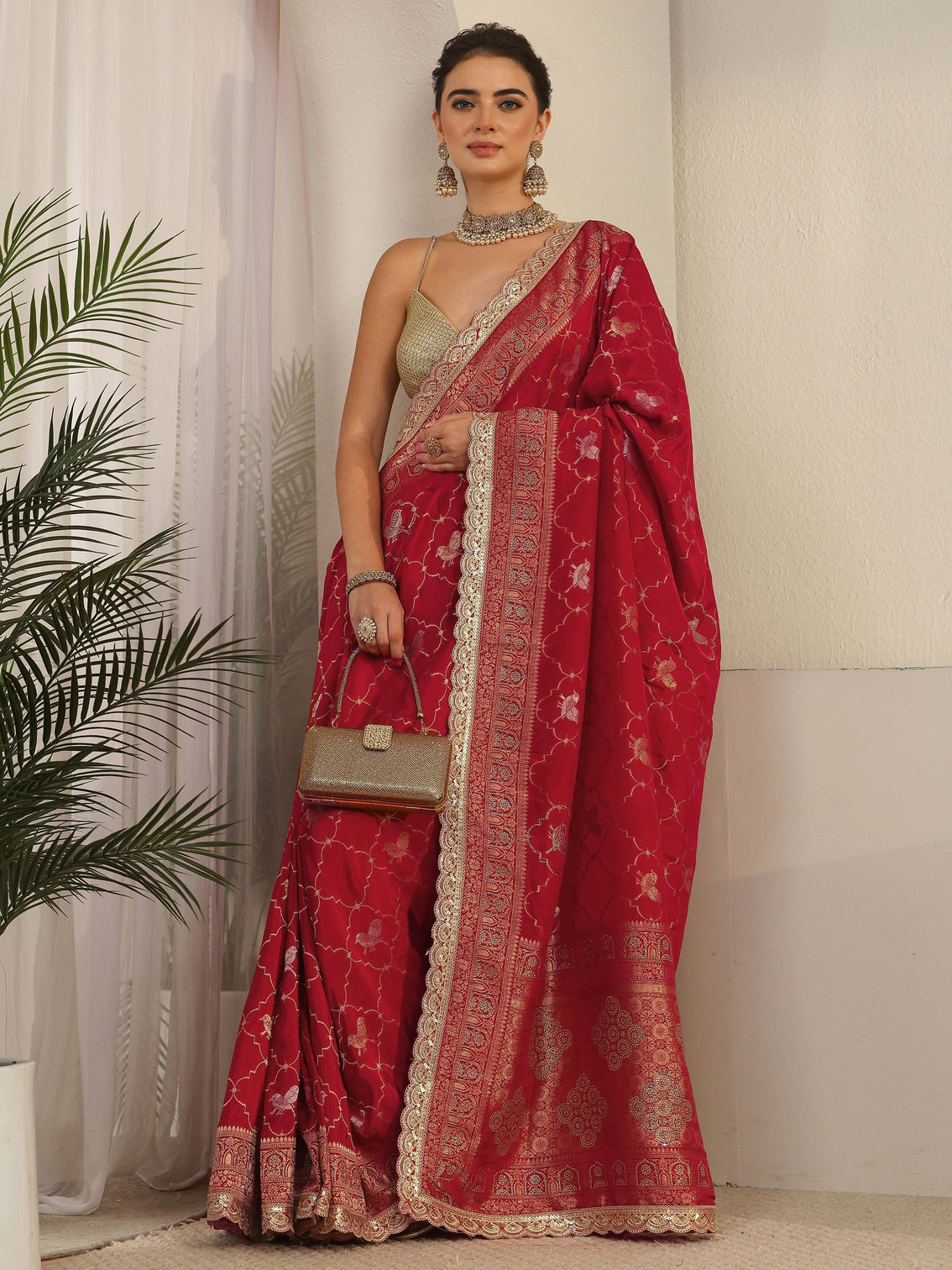 Mameraa Art Crimson Red Woven Design Silk Blend Saree