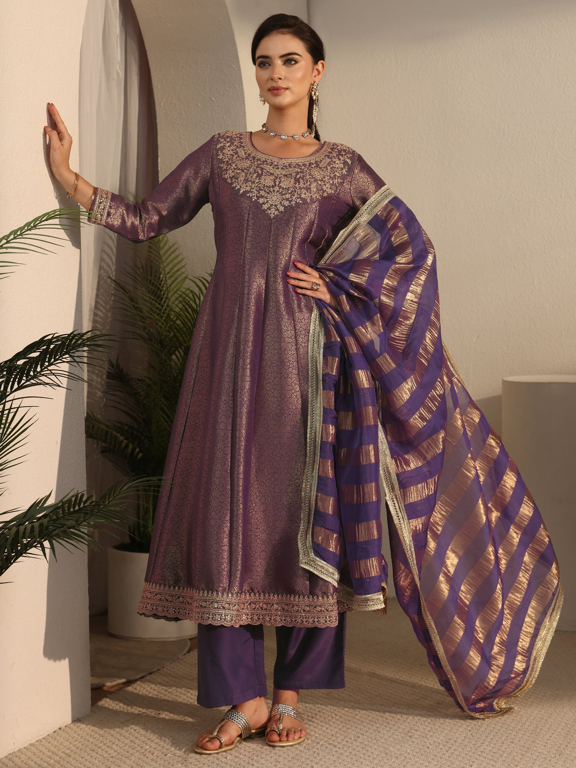 Mameraa Art Lavender Floral Woven Design Silk Blend A-Line Suit Set