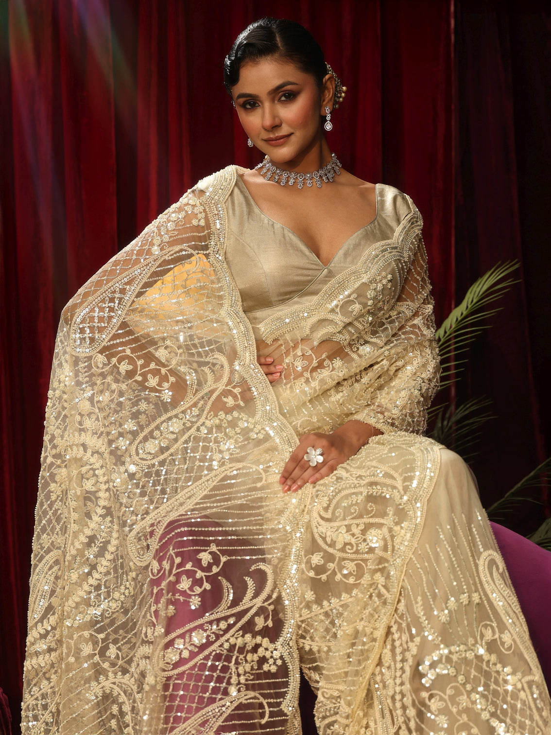 Mameraa Art Off White Floral Sequin Embellished Net Saree