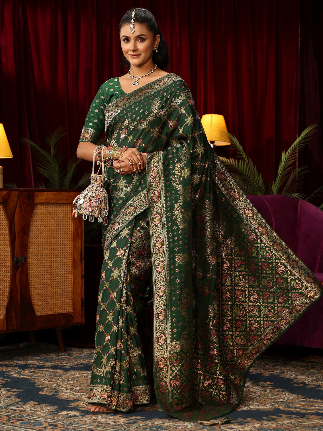 Mameraa Art Ombre Emerald Green Silk Blend Saree with Patola Pallu