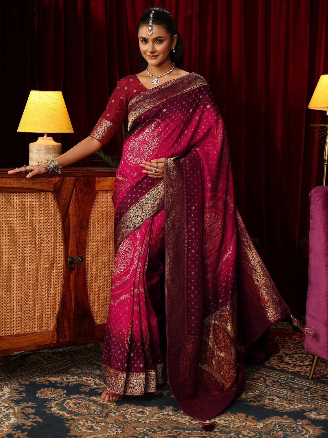 Mameraa Art Ombre Pink Bandhani Silk Blend Saree with Woven Floral Design
