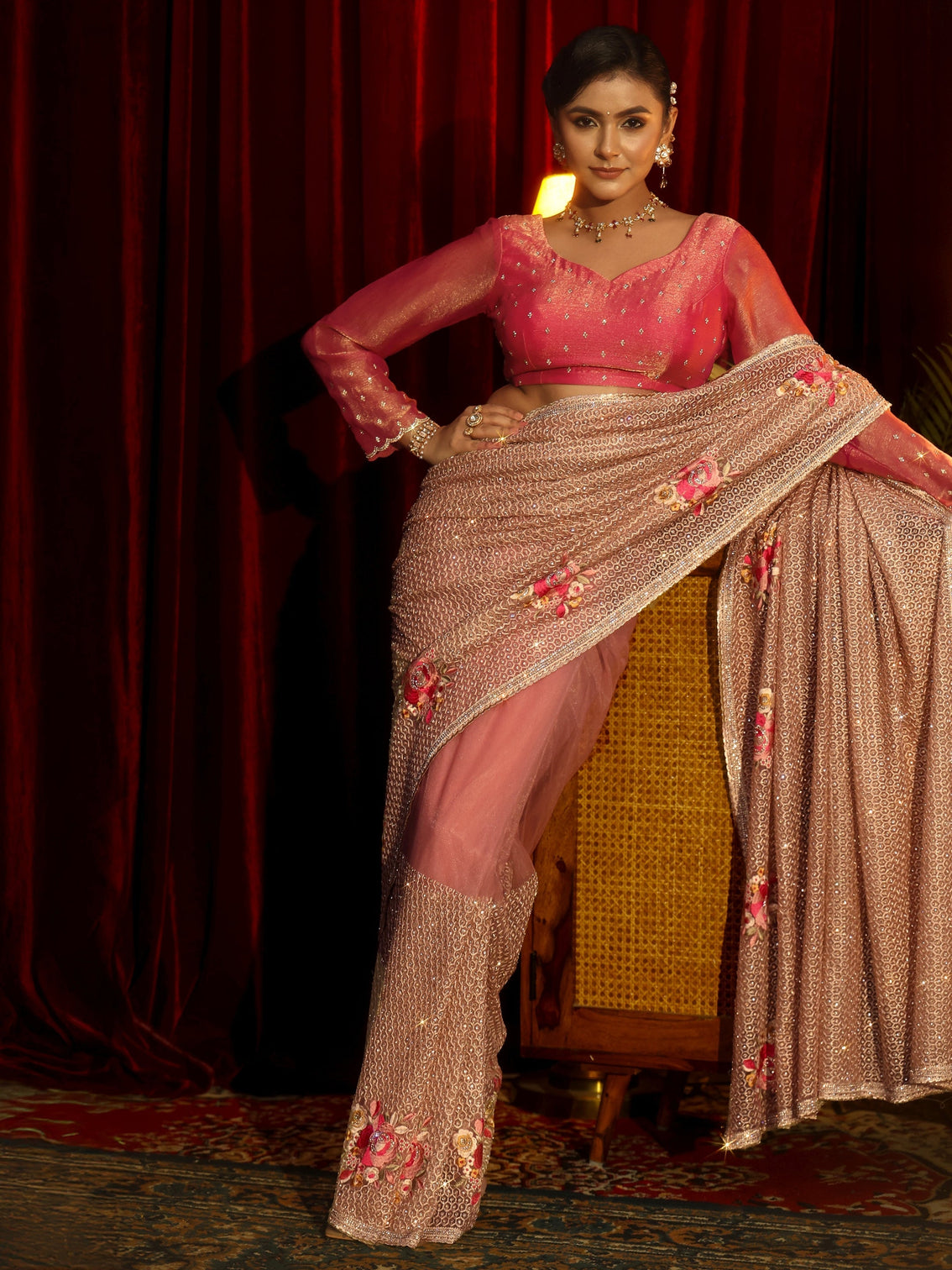 Mameraa Art Pink Floral Embellished Net Saree