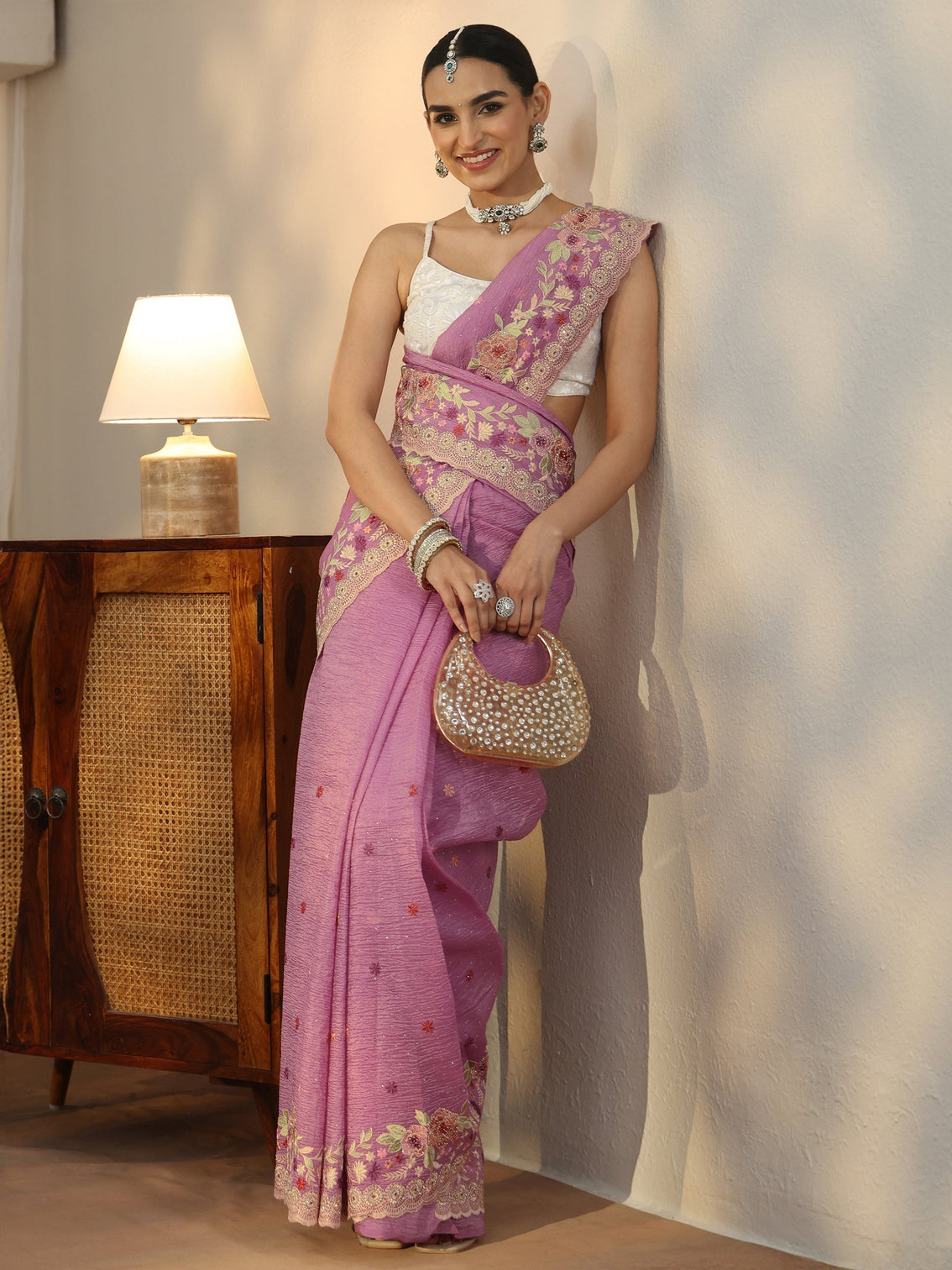 Mameraa Art Pink Floral Embroidered Tissue Saree