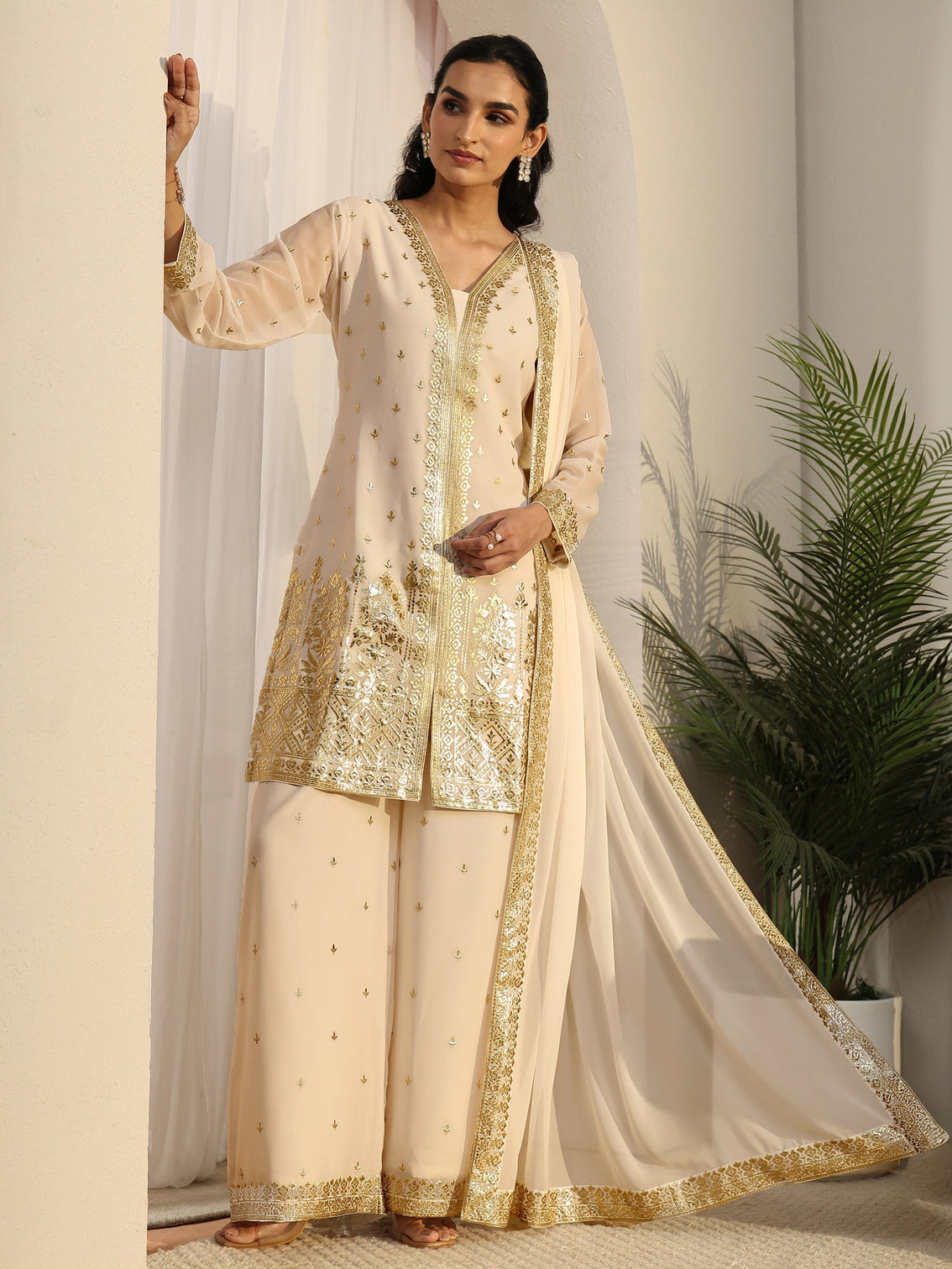 Mameraa Art White Zari Emboridered Georgette Palazzo Suit Set