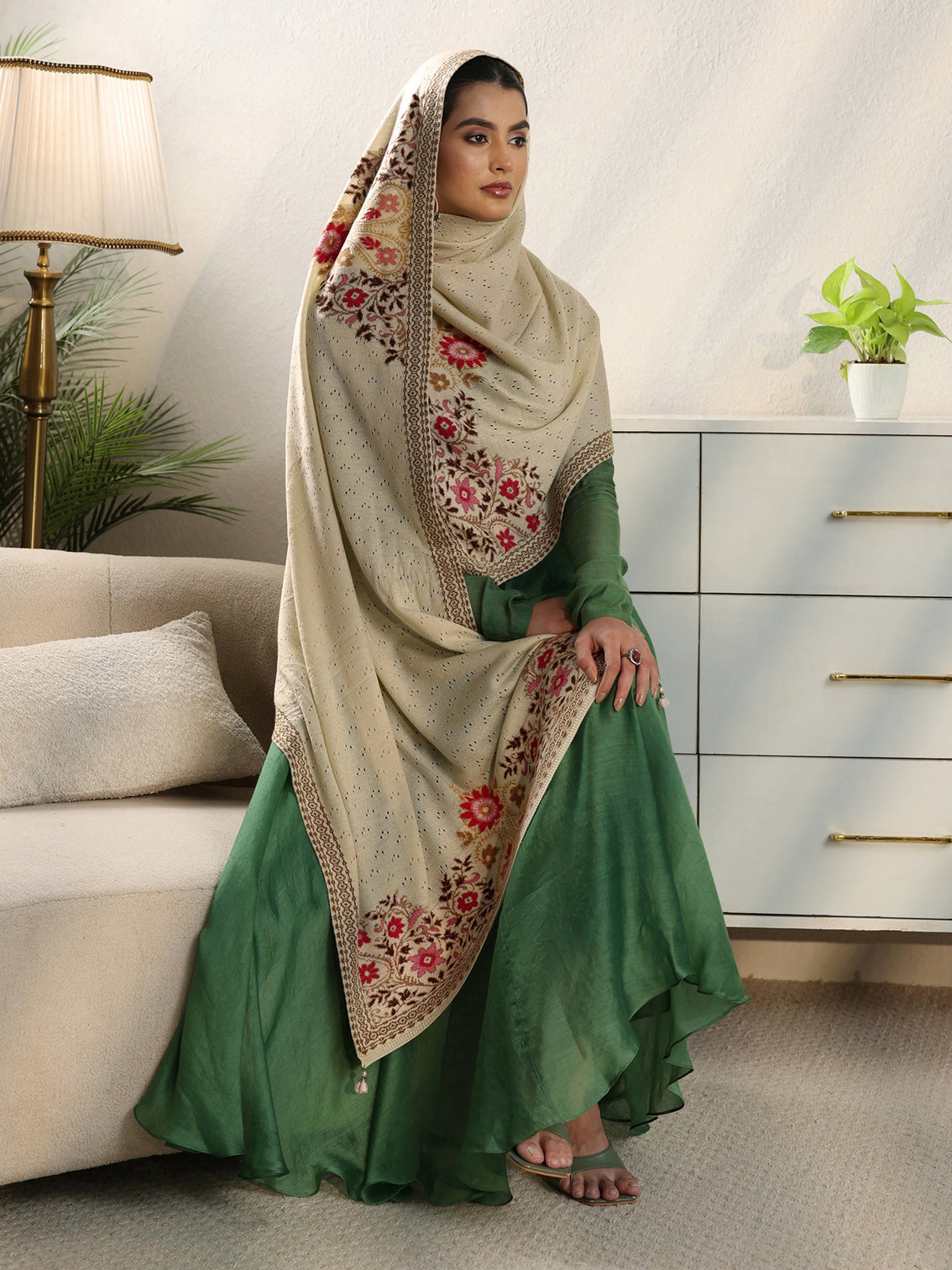 Mameraa Beige Floral Mesh Knit Acrylic Shawl