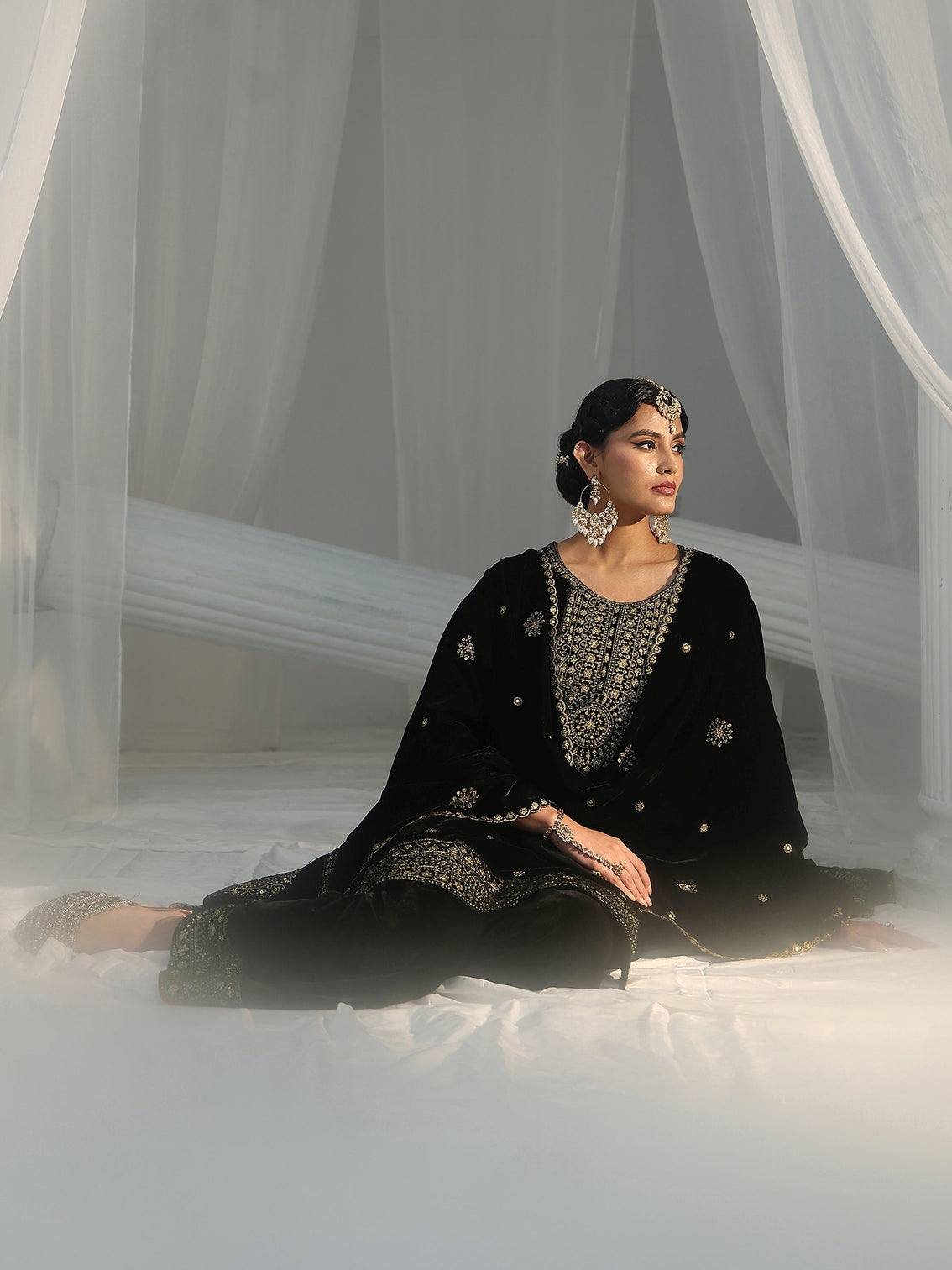 Mameraa Black Embellished Velvet Straight Suit Set
