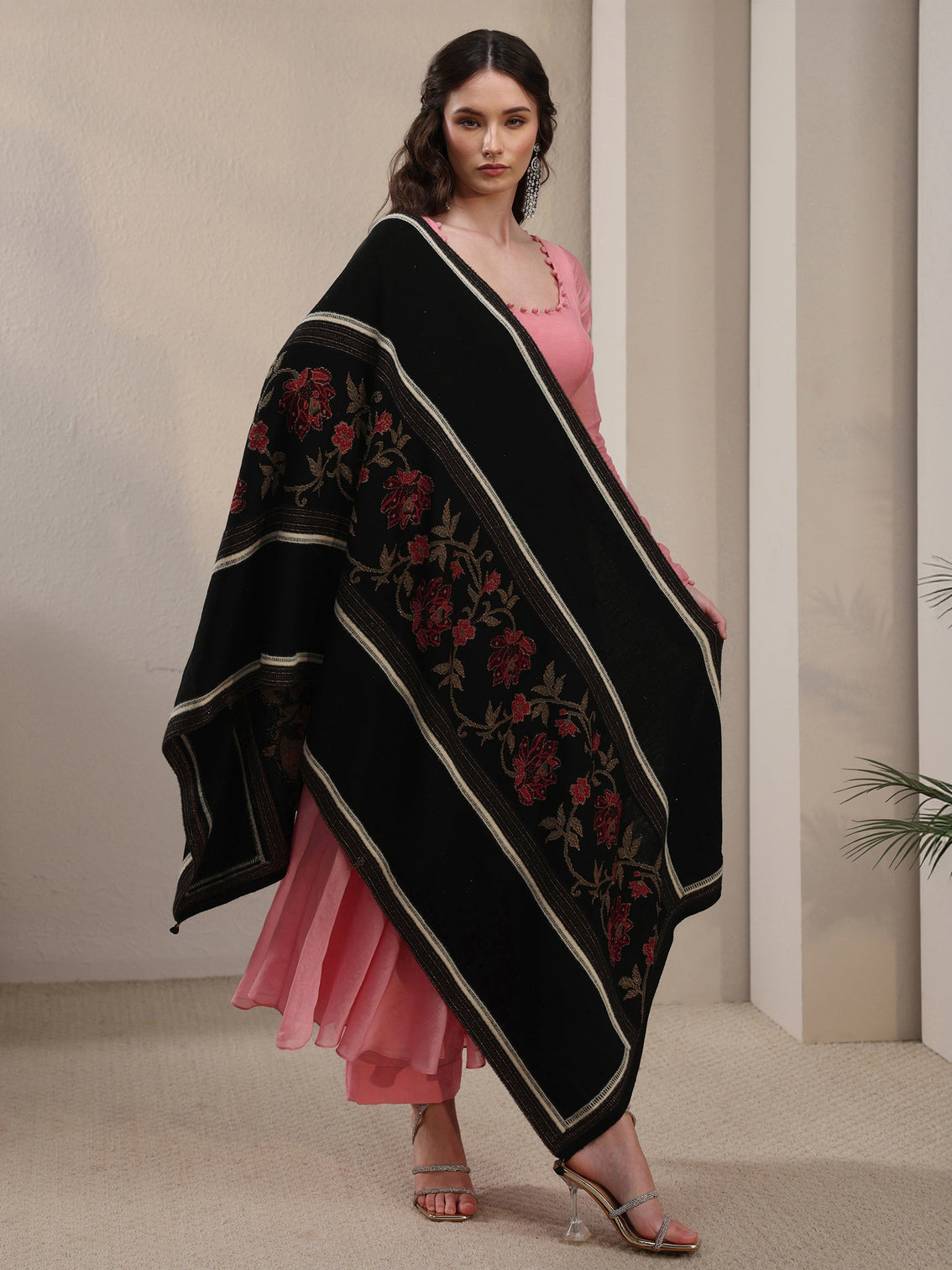 Mameraa Black Floral Knitted Acrylic Shawl
