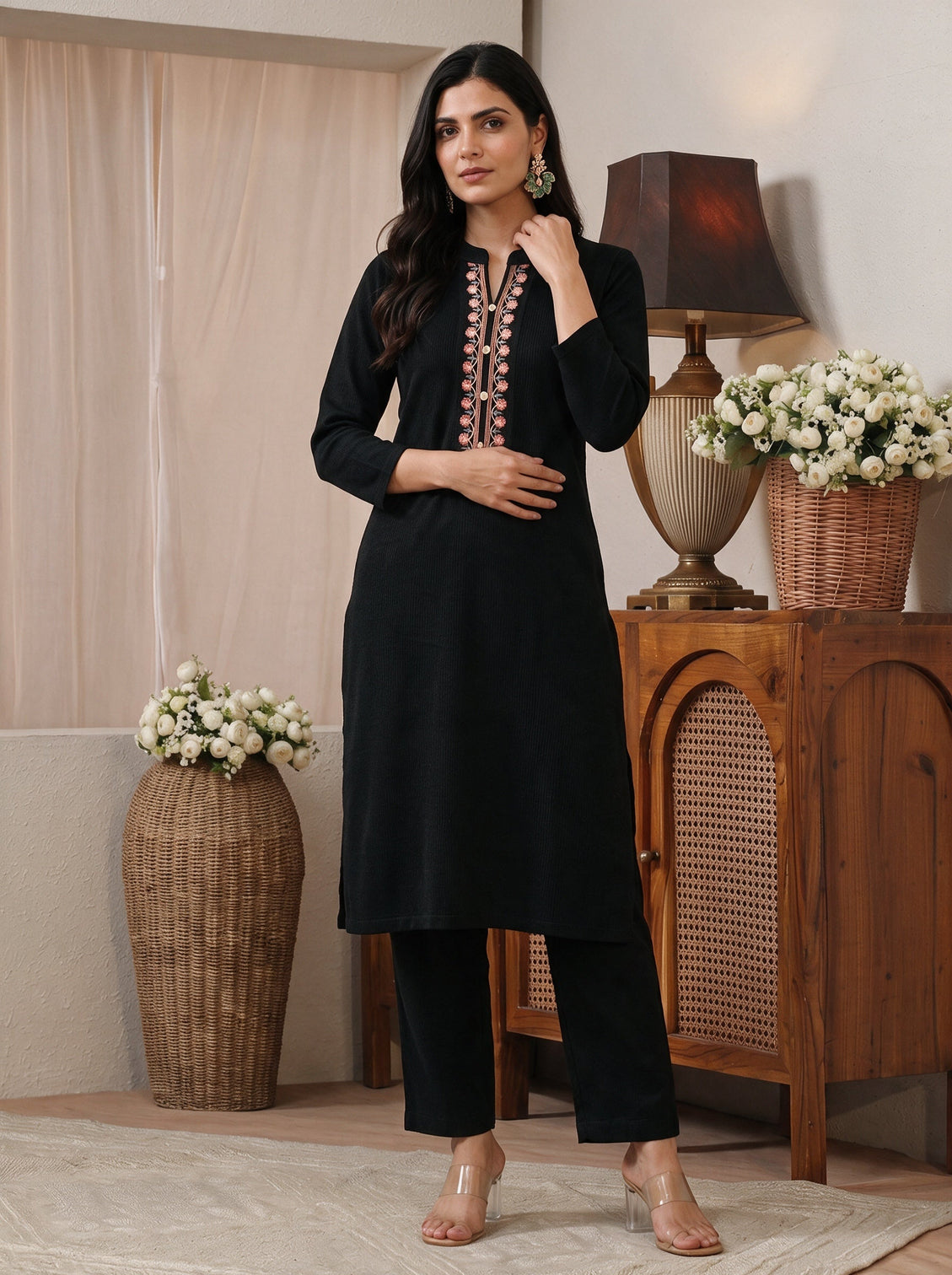 Mameraa Black Floral Yoke Embroidered Straight Kurta With Pockets