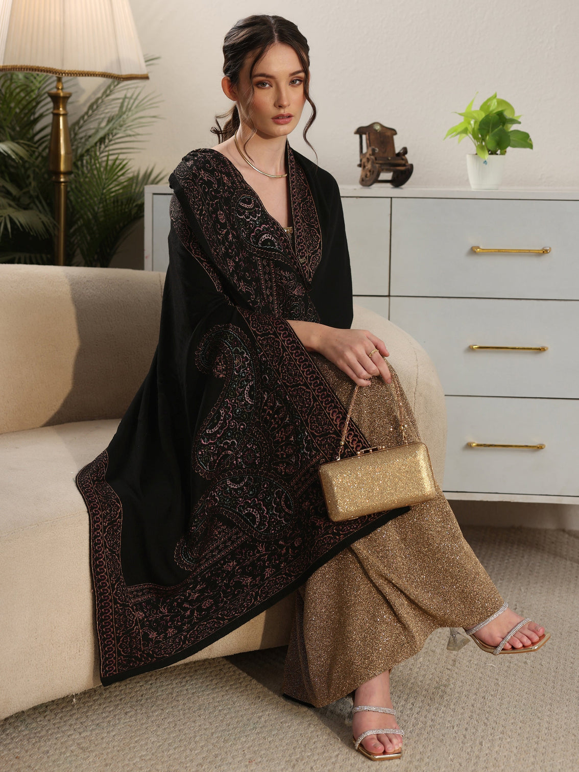 Mameraa Black Paisley Knitted Acrylic Wrap Shawl