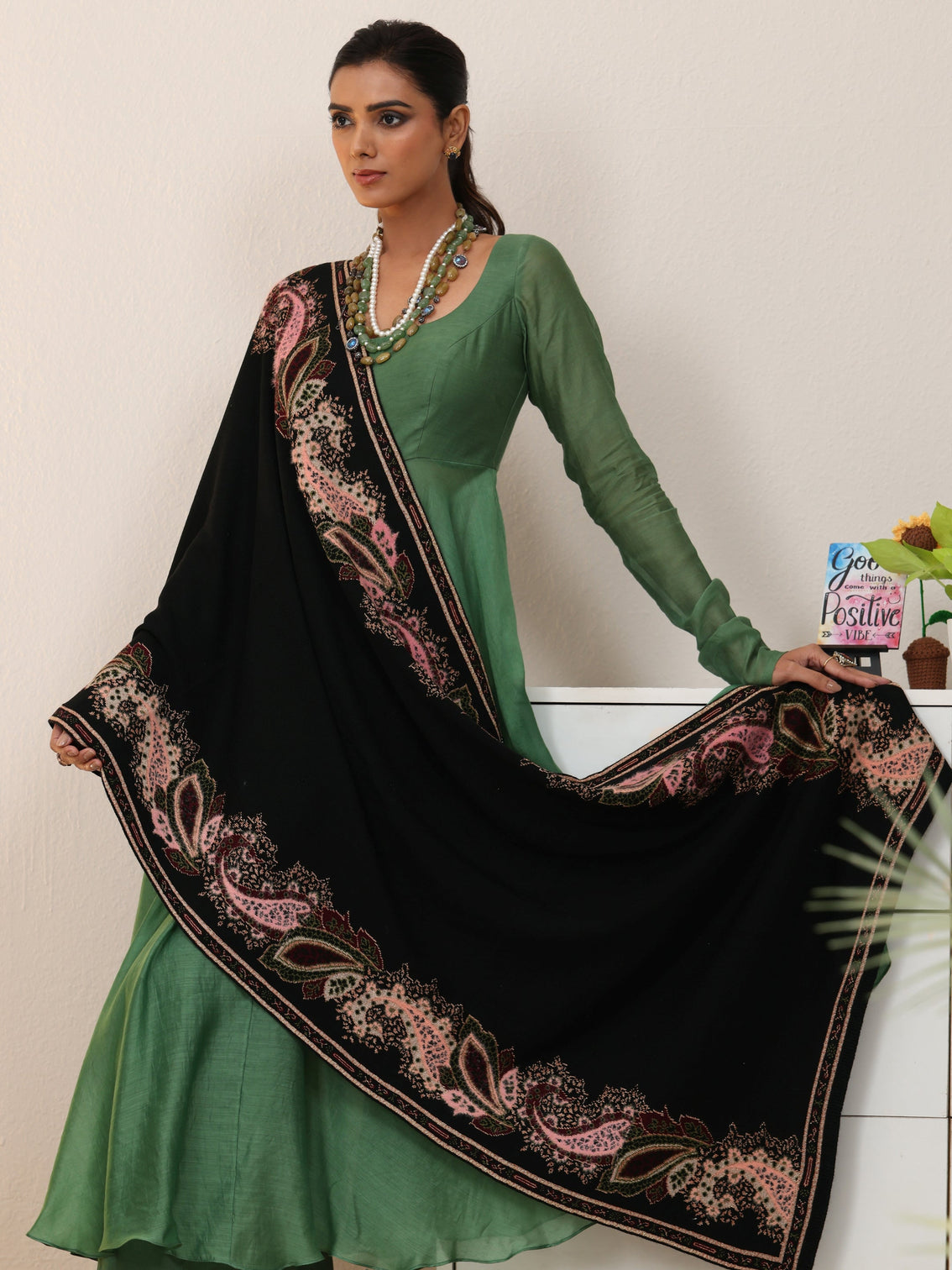 Mameraa Black Paisley Knitted Acrylic Wrap Shawl