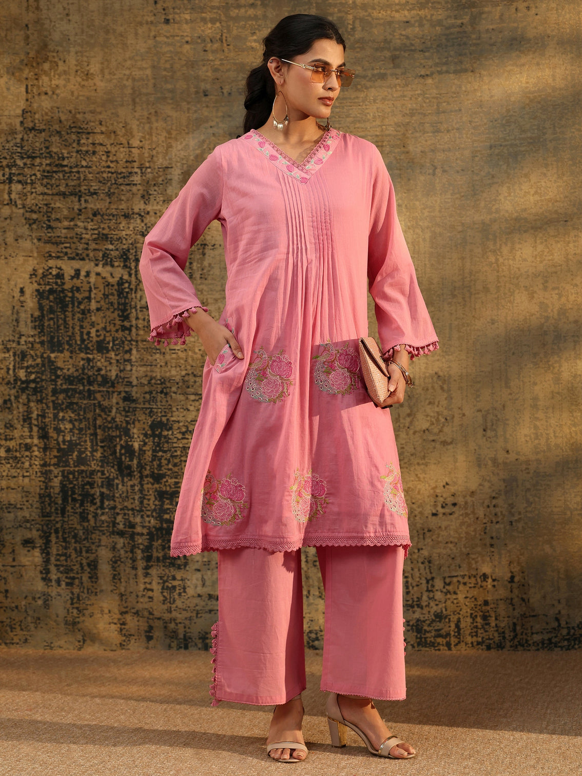 Mameraa Bubblegum Pink Floral Embroidered Cotton A line Kurta Set