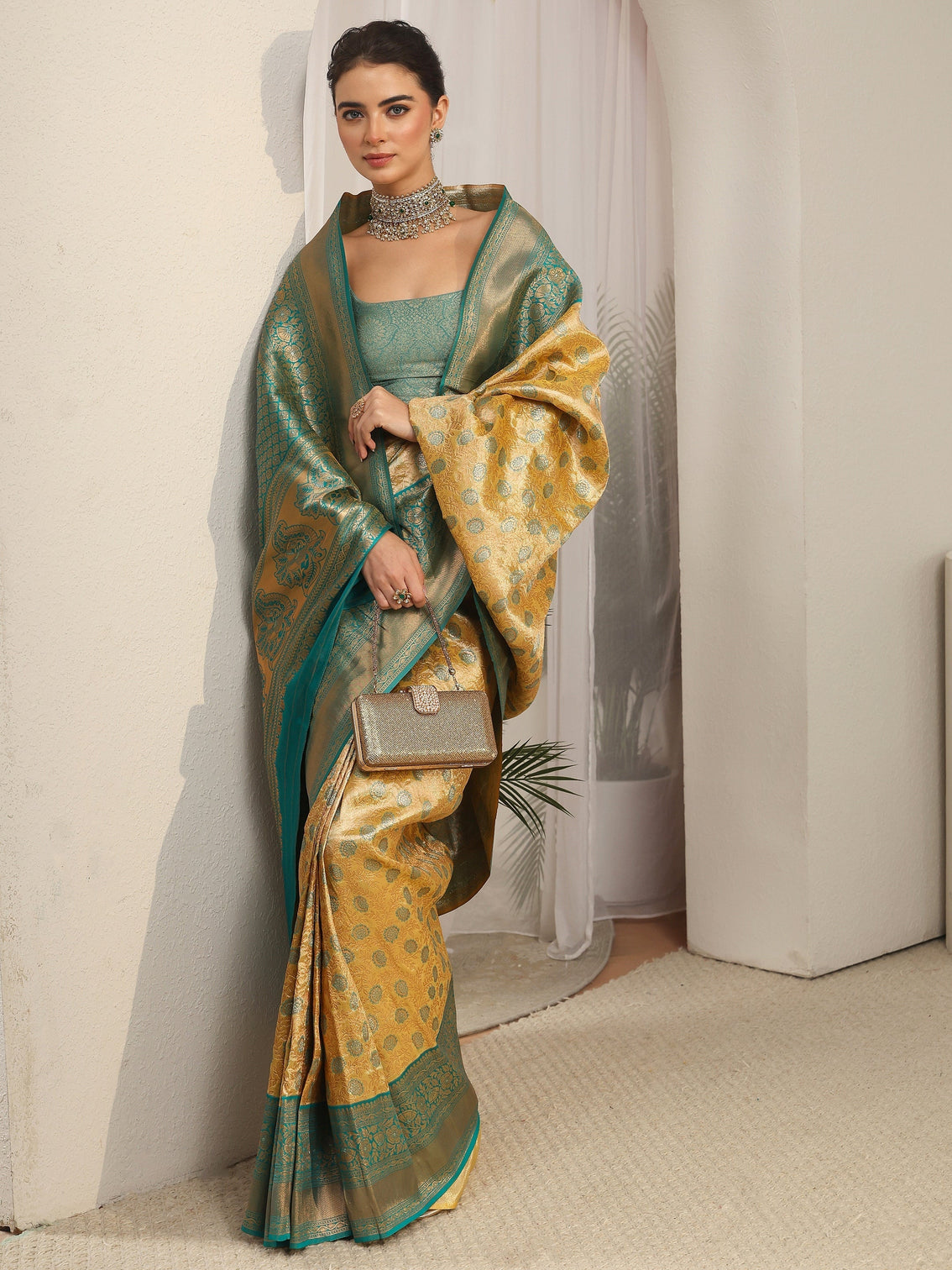 Mameraa Butter Yellow Floral Design Silk Blend Saree