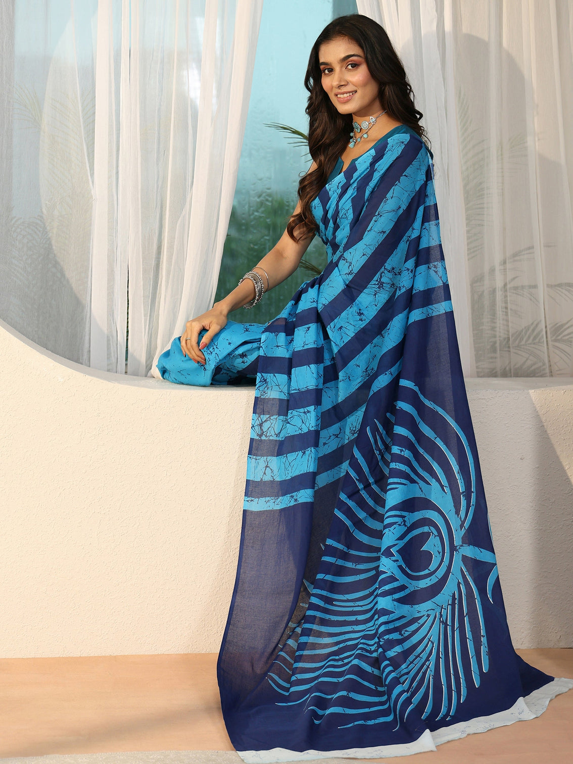 Mameraa Cerulean Blue Batik Print Cotton Saree