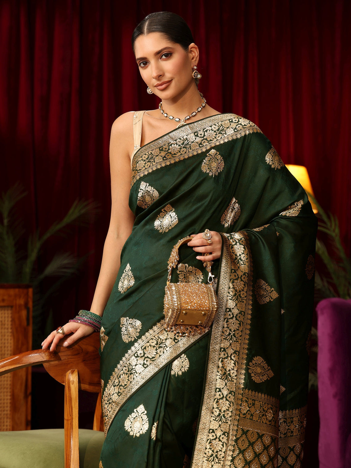 Mameraa Dark Green Leaf Motif  Woven Design Silk Blend Saree