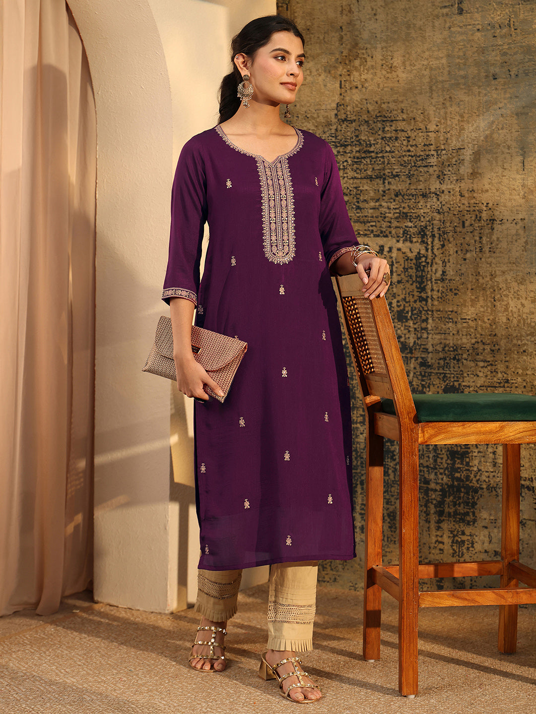 Mameraa Dark Purple Embroidered Silk Blend Straight Kurta