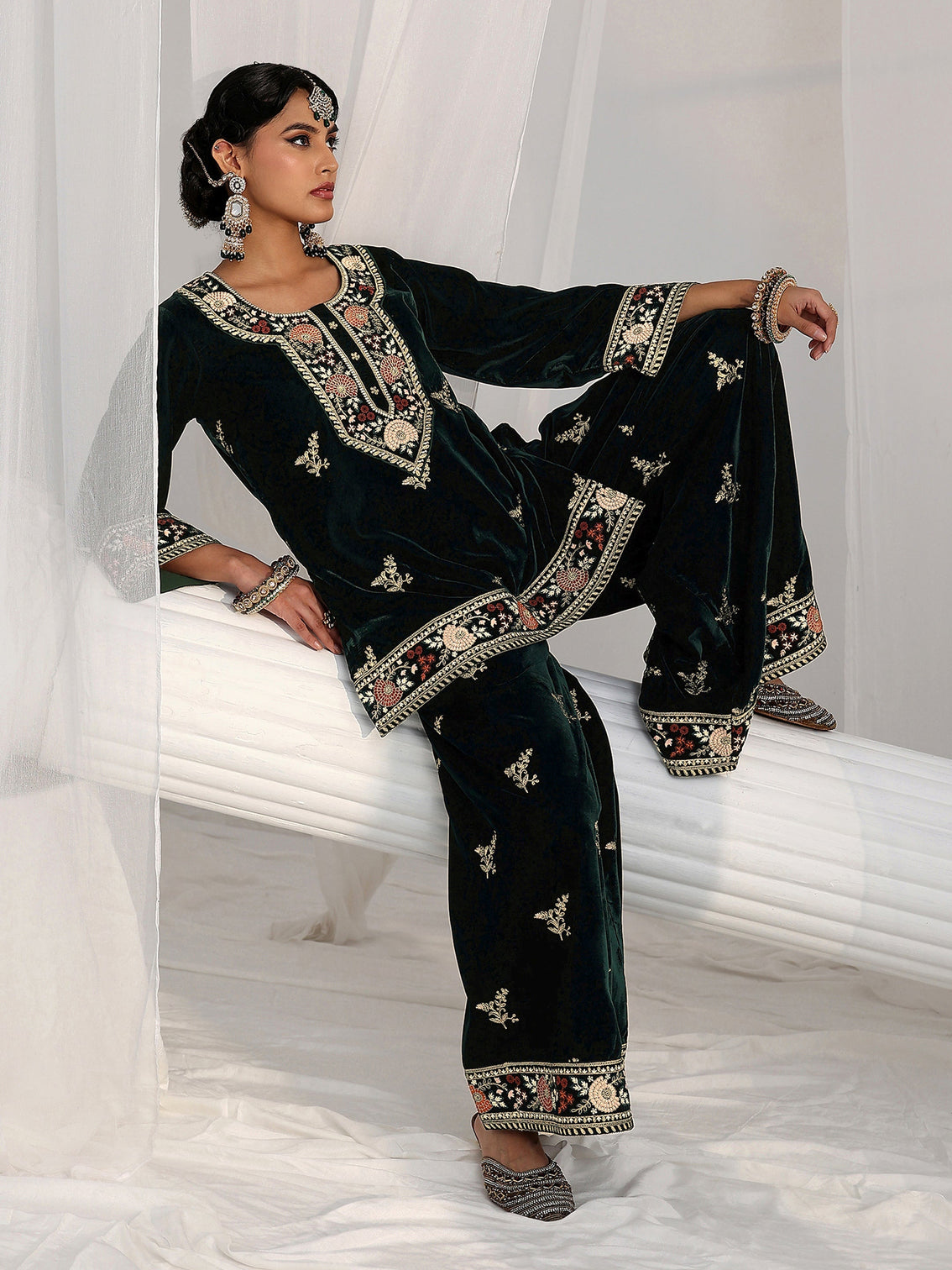 Mameraa Dark Teal Green Yoke Embroidered Design Velvet Co-Ord Set