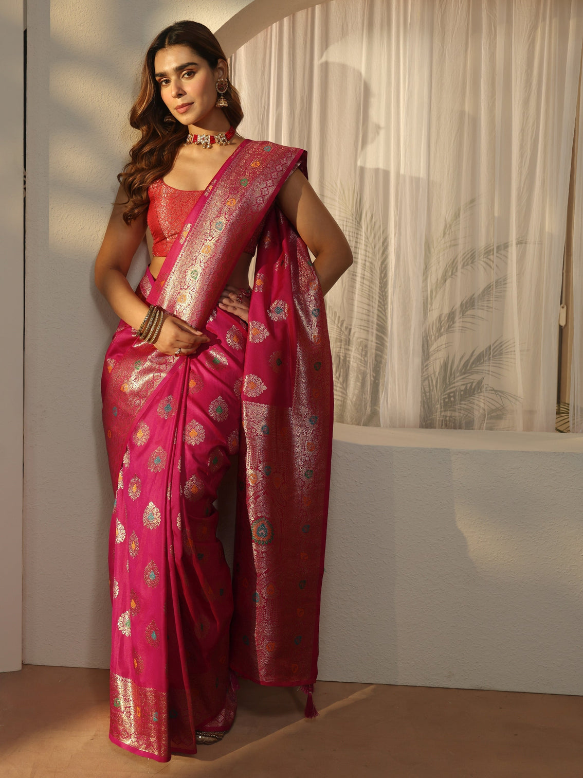 Mameraa Fuchsia Pink Banarasi Silk Blend Saree