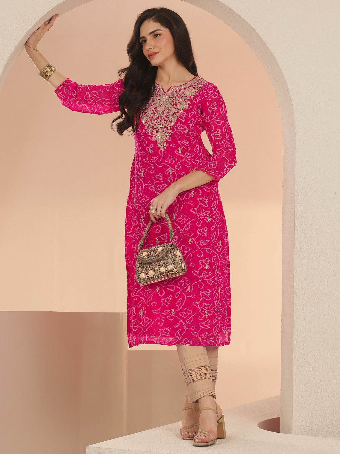 Mameraa Fuchsia Pink Bandhani Printed Chiffon Straight Kurta