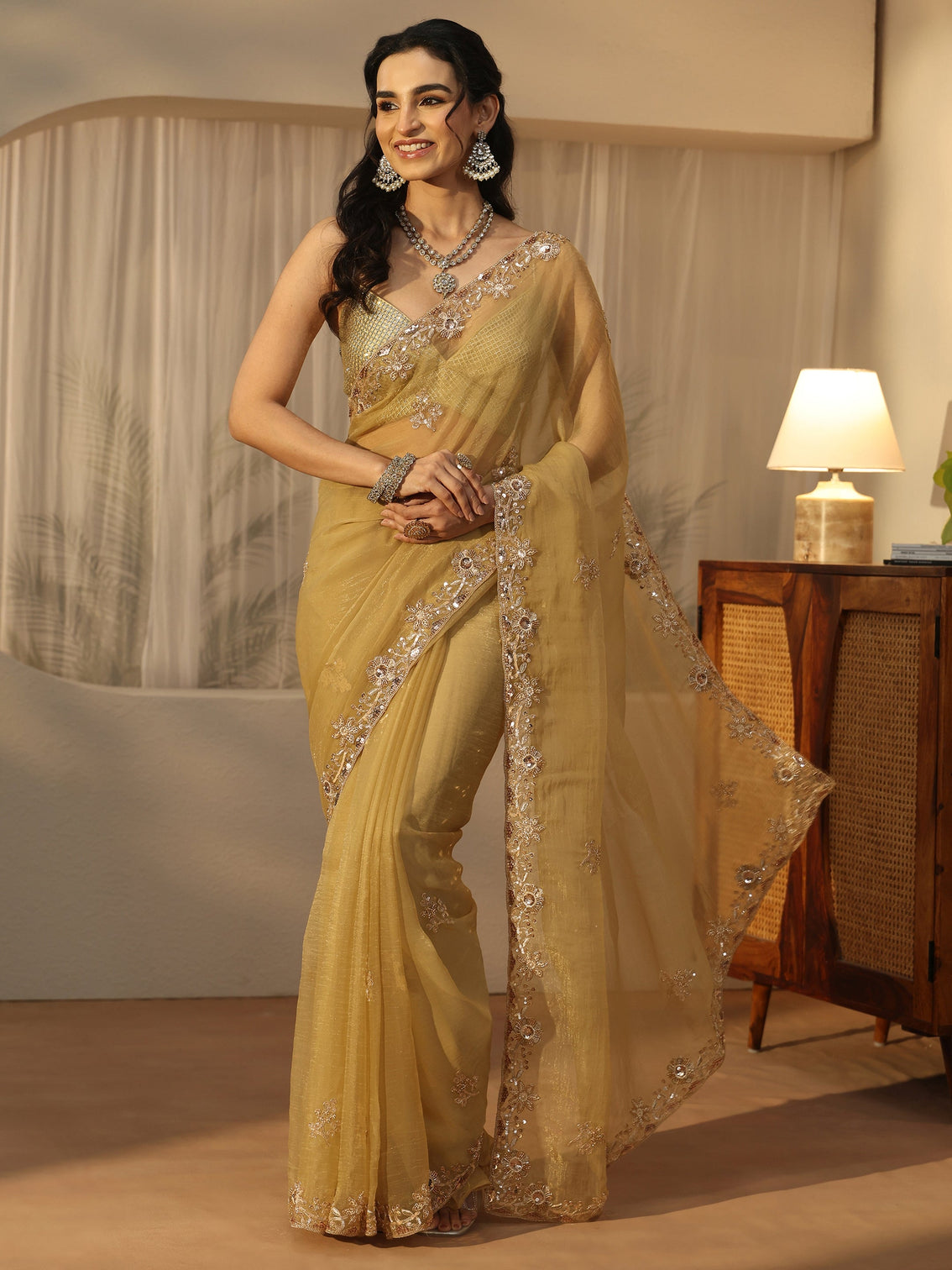 Mameraa Green Floral Embellished Tissue Saree