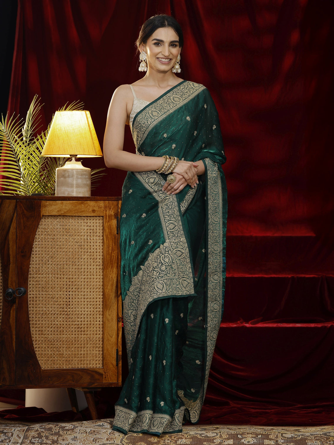 Mameraa Green Floral Embroidered Tissue Saree