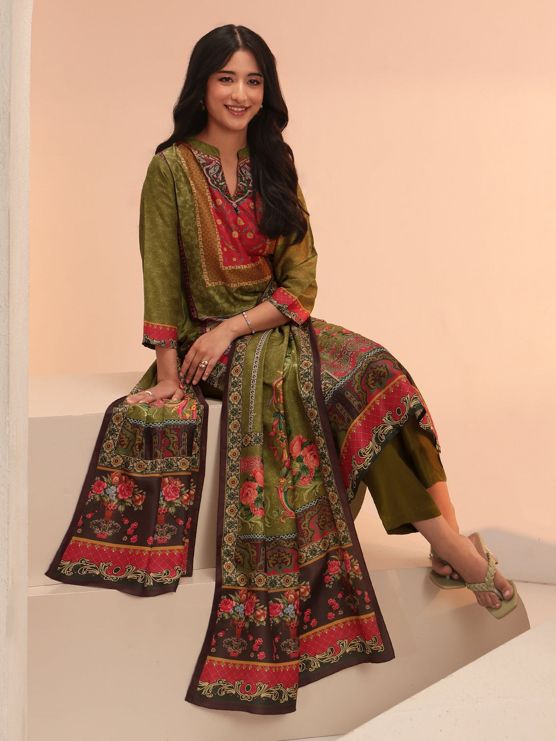 Mameraa Green Floral Printed Silk Blend Straight Suit Set
