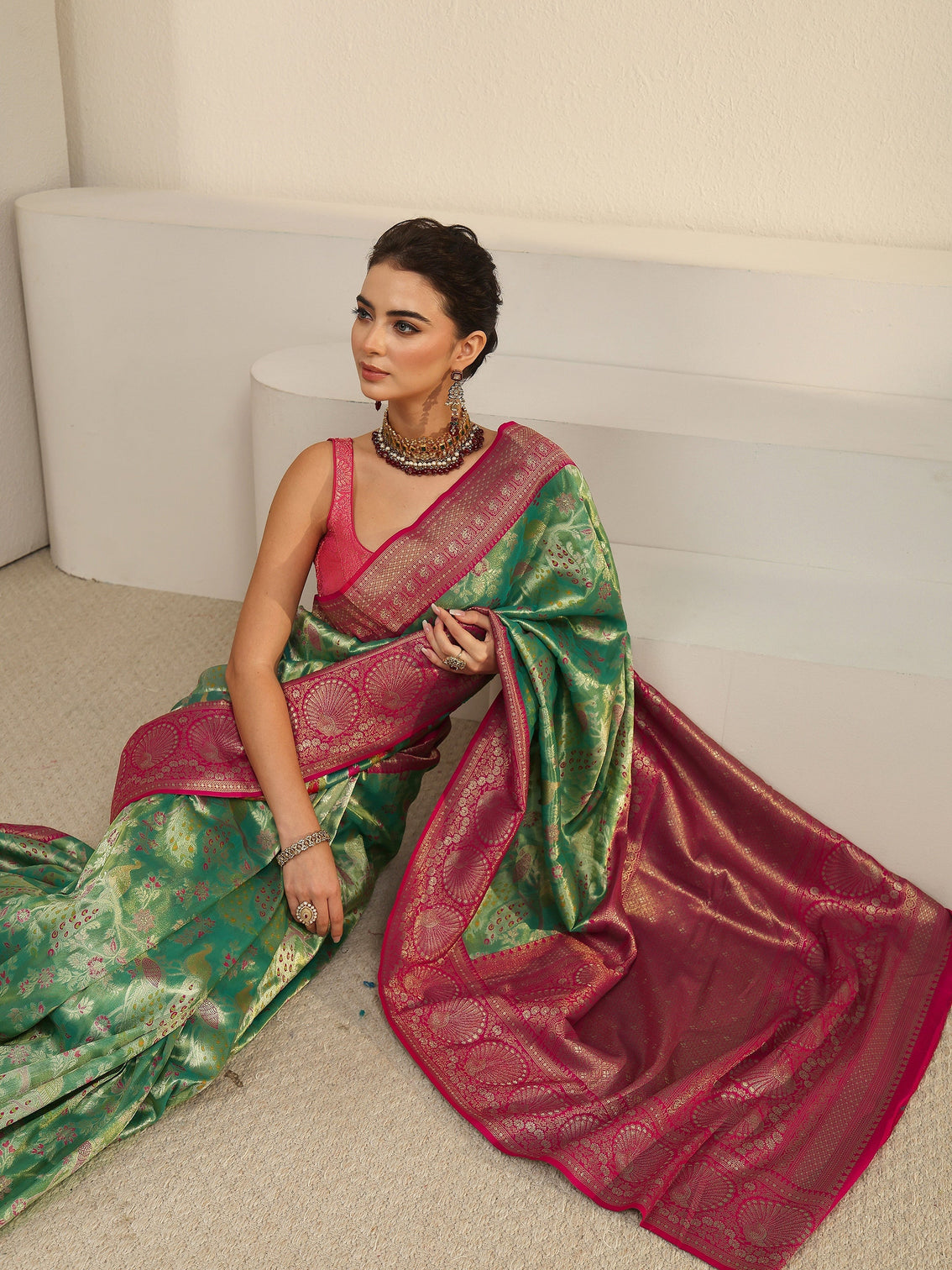 Mameraa Green and Red Floral Woven Design Silk Blend Saree