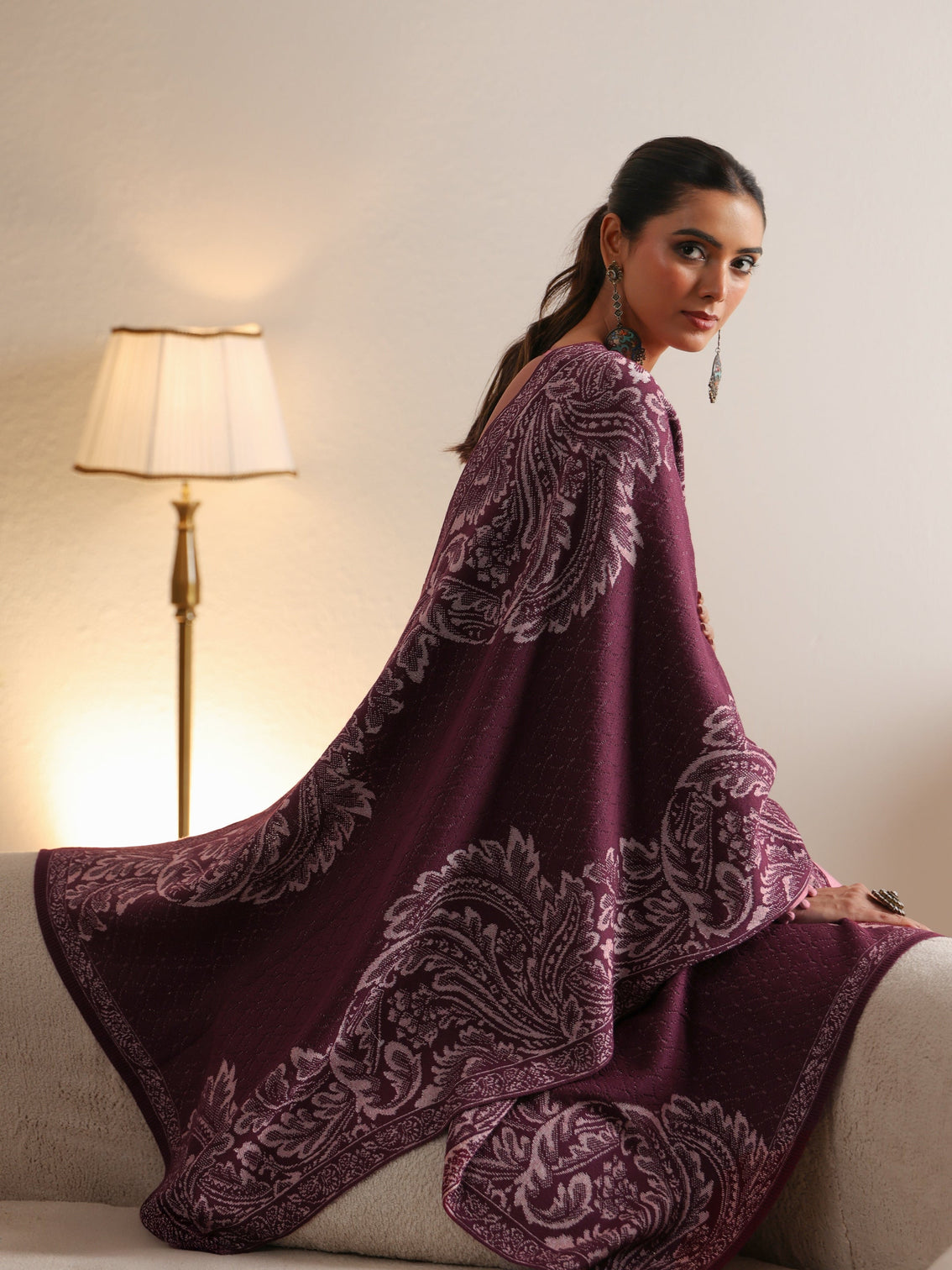 Mameraa Magenta Pink Floral Knitted Acrylic Wrap Shawl