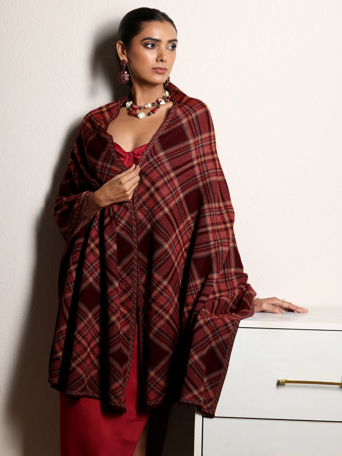 Mameraa Maroon Checked Knitted Acrylic Shawl