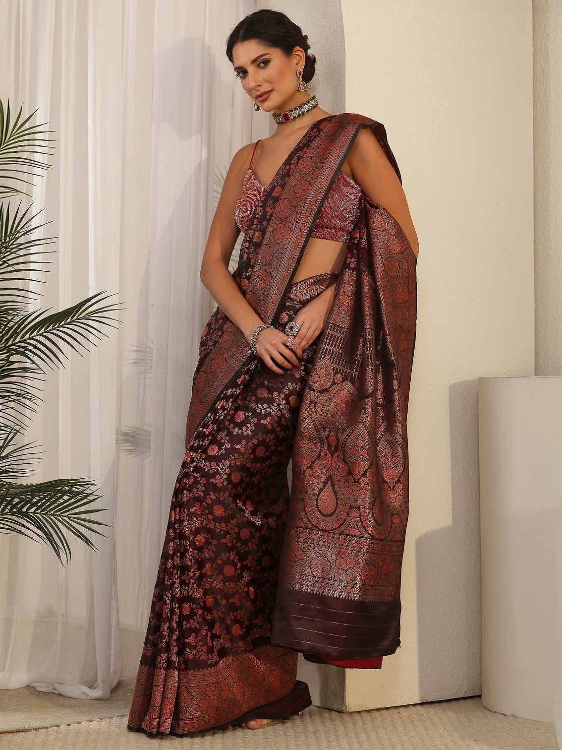 Mameraa Maroon Floral Banarasi Silk Blend Saree