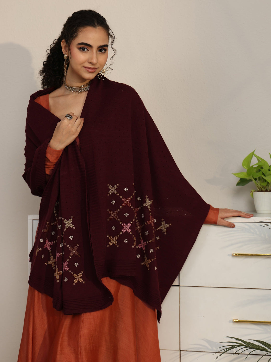 Mameraa Maroon Knitted Acrylic Wrap Shawl