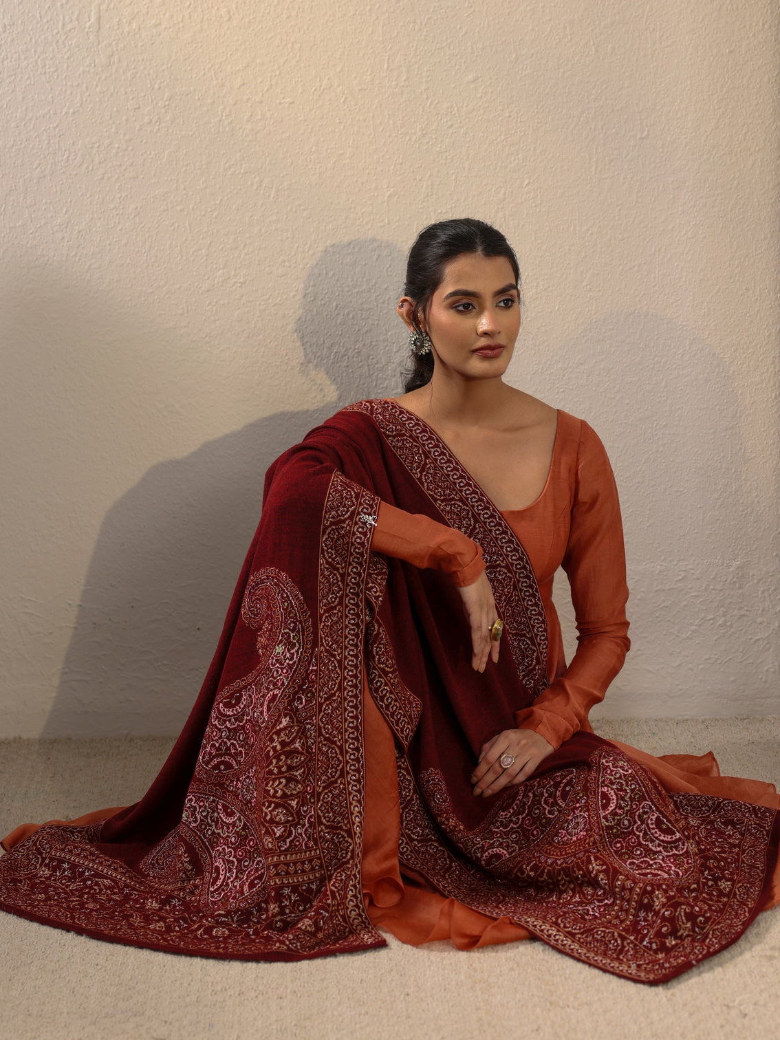 Mameraa Maroon Paisley Knitted Acrylic Wrap Shawl